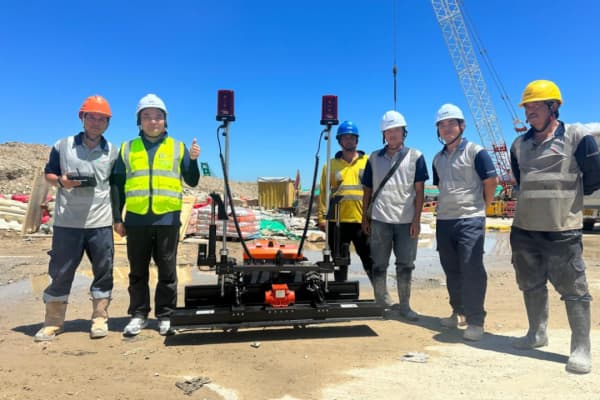 大湾区智能建造新标杆，方石机器人交付香港东涌东基建工程